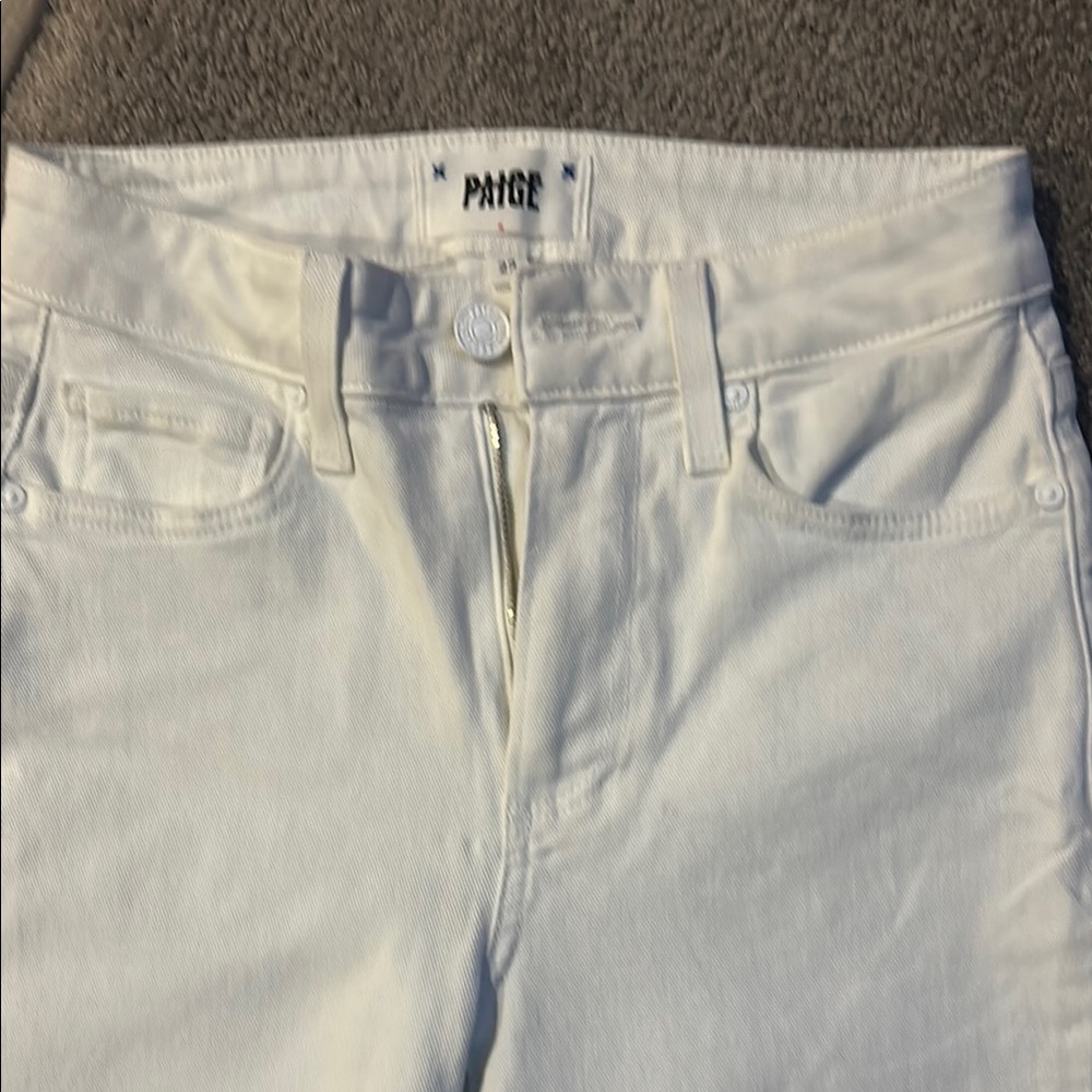 PAIGE White High Rise Jeans Modern Style
